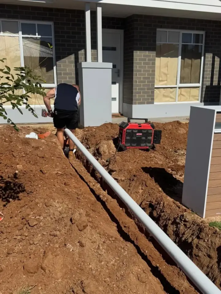 New-home stormwater trench on site